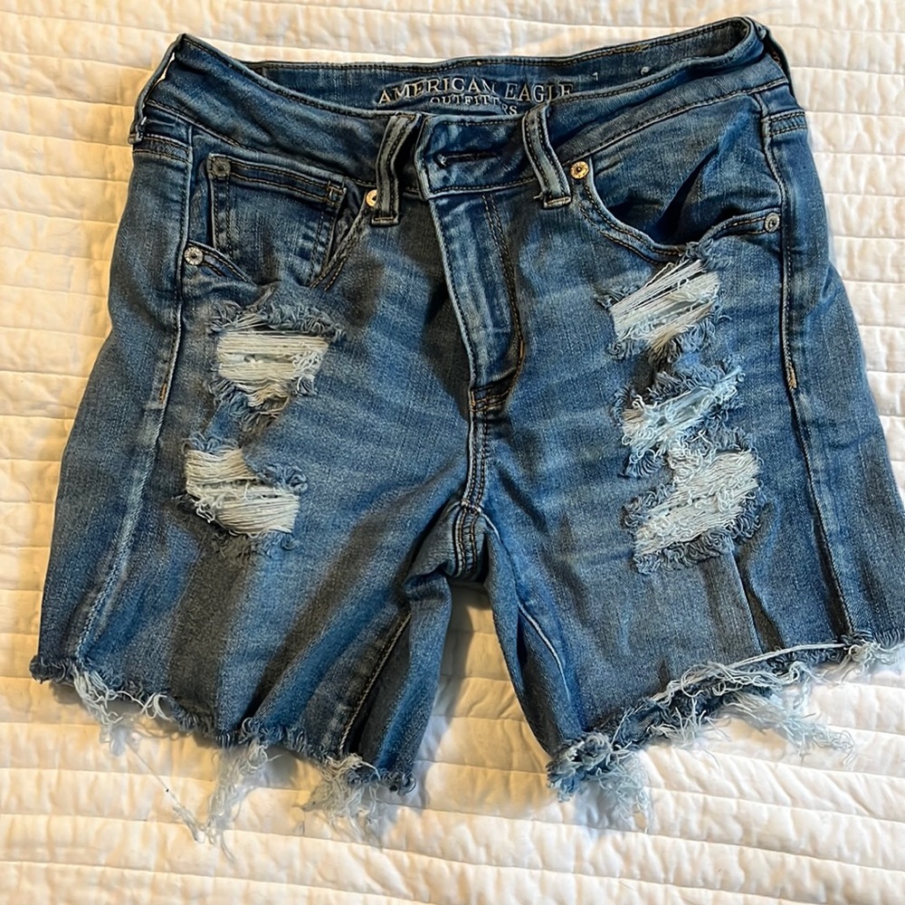 American eagle short